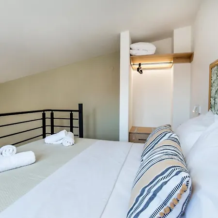 Strada - Micro Apartamento *