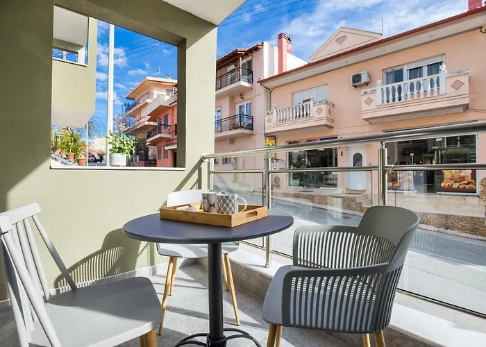 Strada Apartment