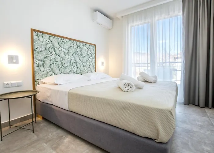 Strada Apartment