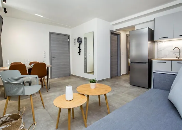 Strada Apartment *