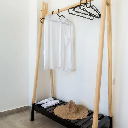 Strada アパート