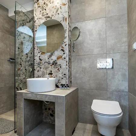 Strada Apartament *